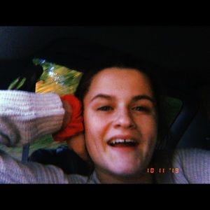 Meet your Posher, Brooke